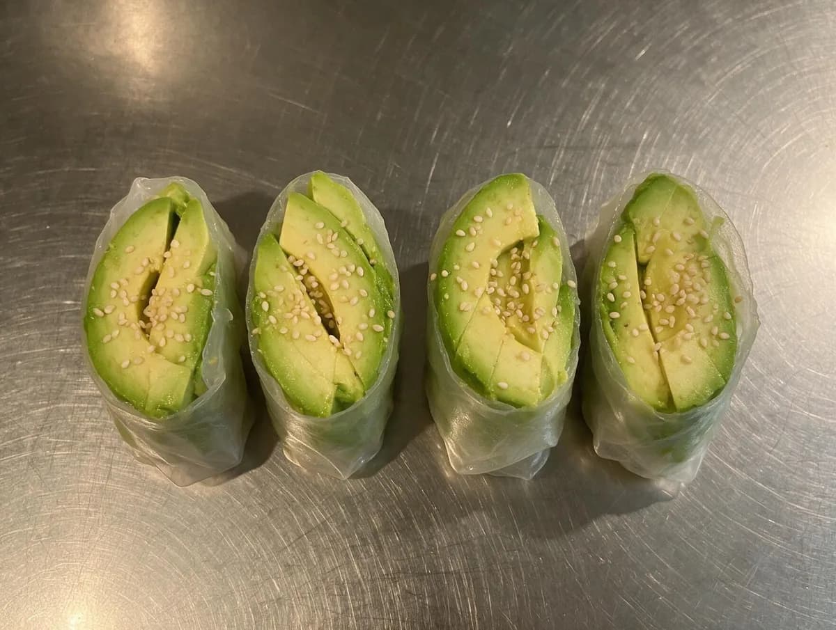 Sommerrollen Avocado & Sesam